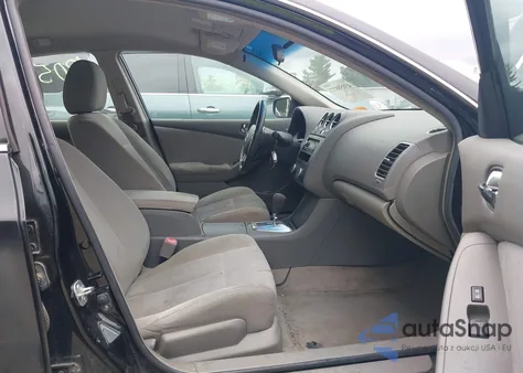 2011 Nissan Altima 2.5 S z USA, uszkodzony, nr VIN 1N4AL2AP4BN437742